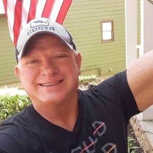 Meet your Posher, Tom